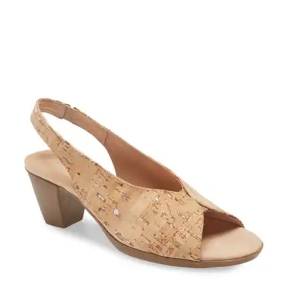 NEW MUNRO Rochelle Healed Slingback Women’s Sandals - Picture 1 of 10